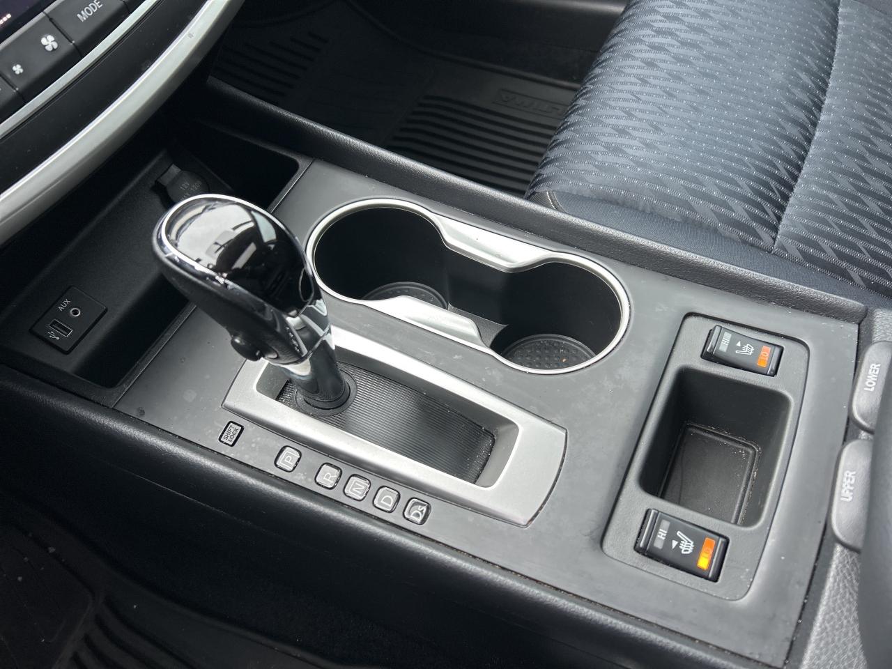 2017 Nissan Altima 2.5   Nav   Sunroof    Clean Carfax Photo