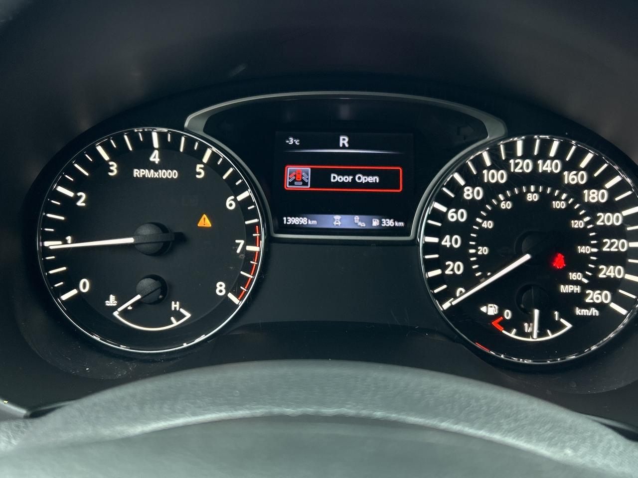 2017 Nissan Altima 2.5   Nav   Sunroof    Clean Carfax Photo