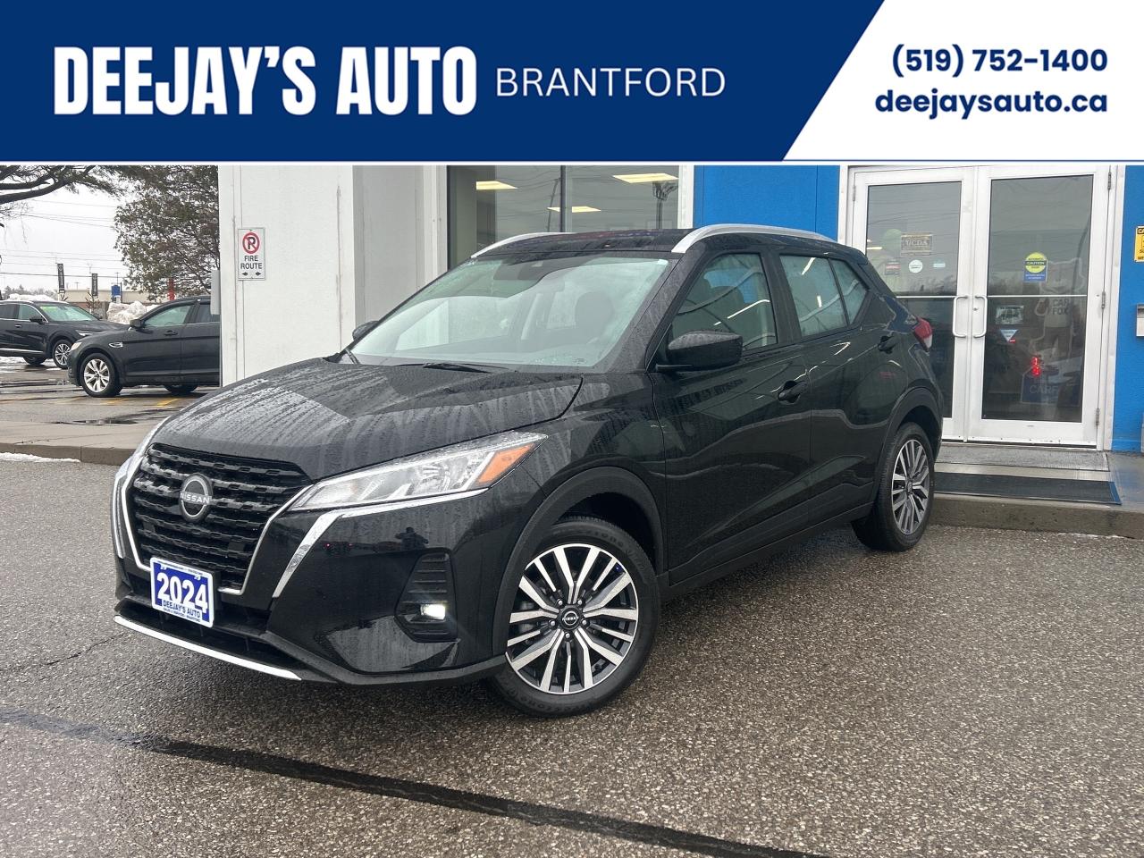 2024 Nissan Kicks SV   Remote Start   Low KM   Clean Carfax Photo0