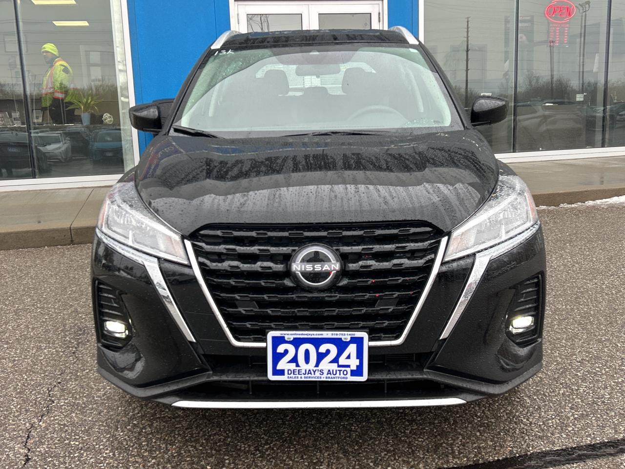 2024 Nissan Kicks SV   Remote Start   Low KM   Clean Carfax Photo