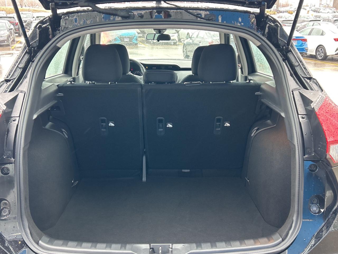 2024 Nissan Kicks SV   Remote Start   Low KM   Clean Carfax Photo