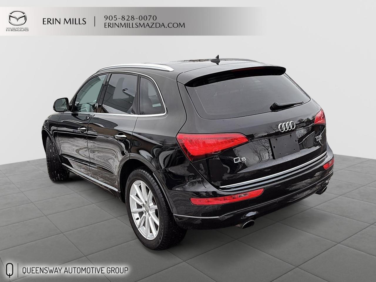 2017 Audi Q5 2.0T Technik quattro quattro Photo3