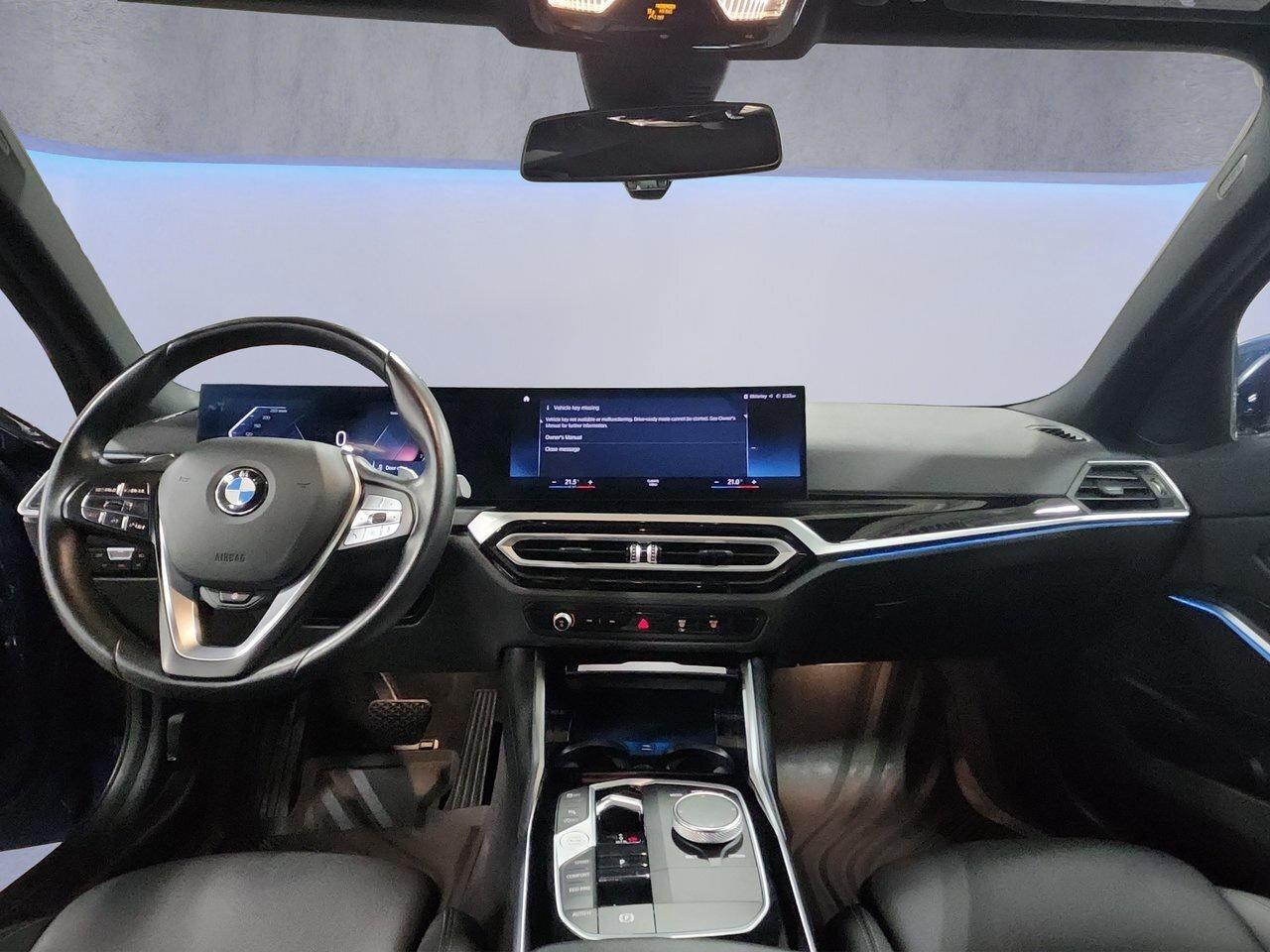 2023 BMW 3 Series 330i xDrive Photo