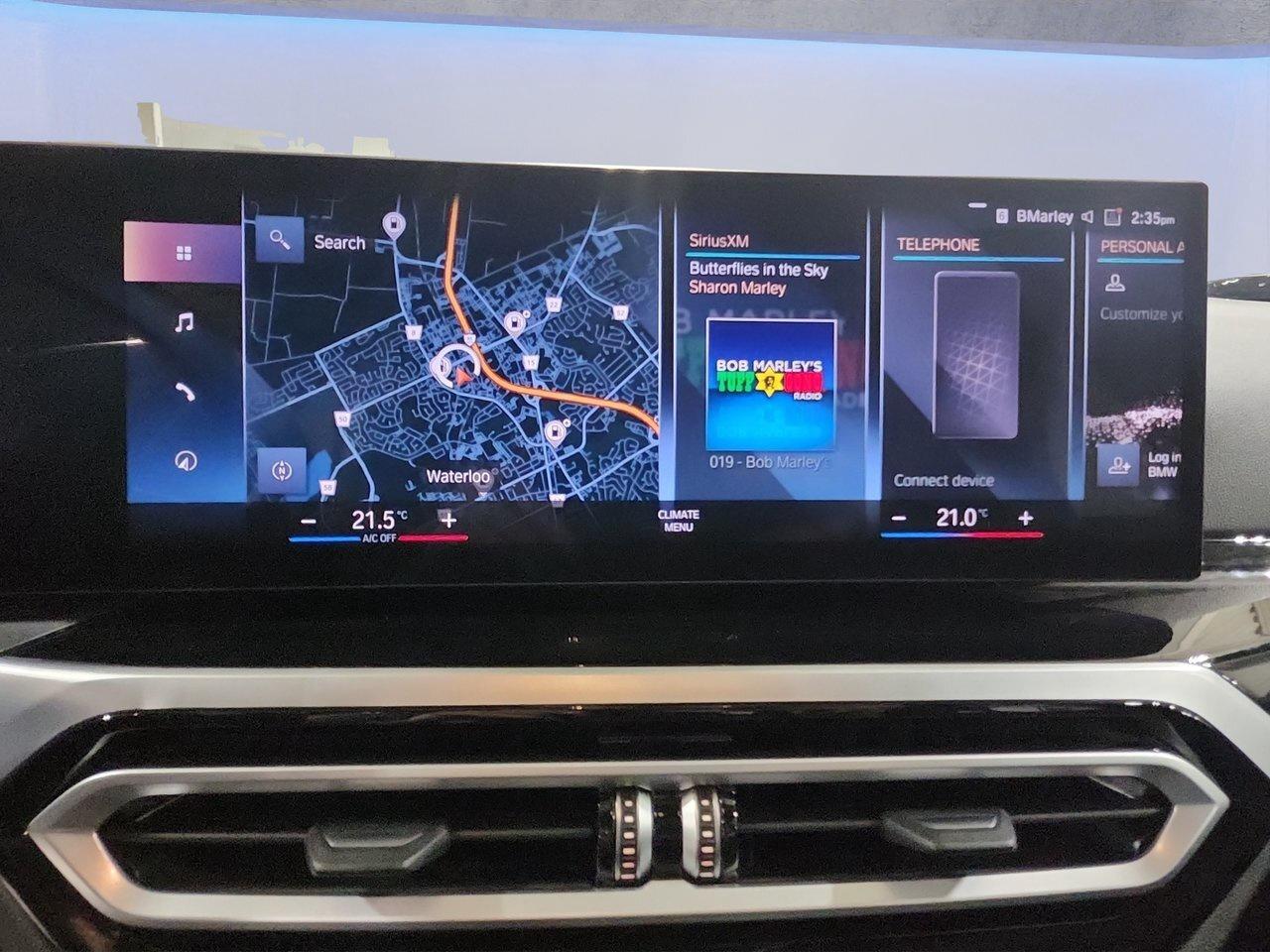 2023 BMW 3 Series 330i xDrive Photo