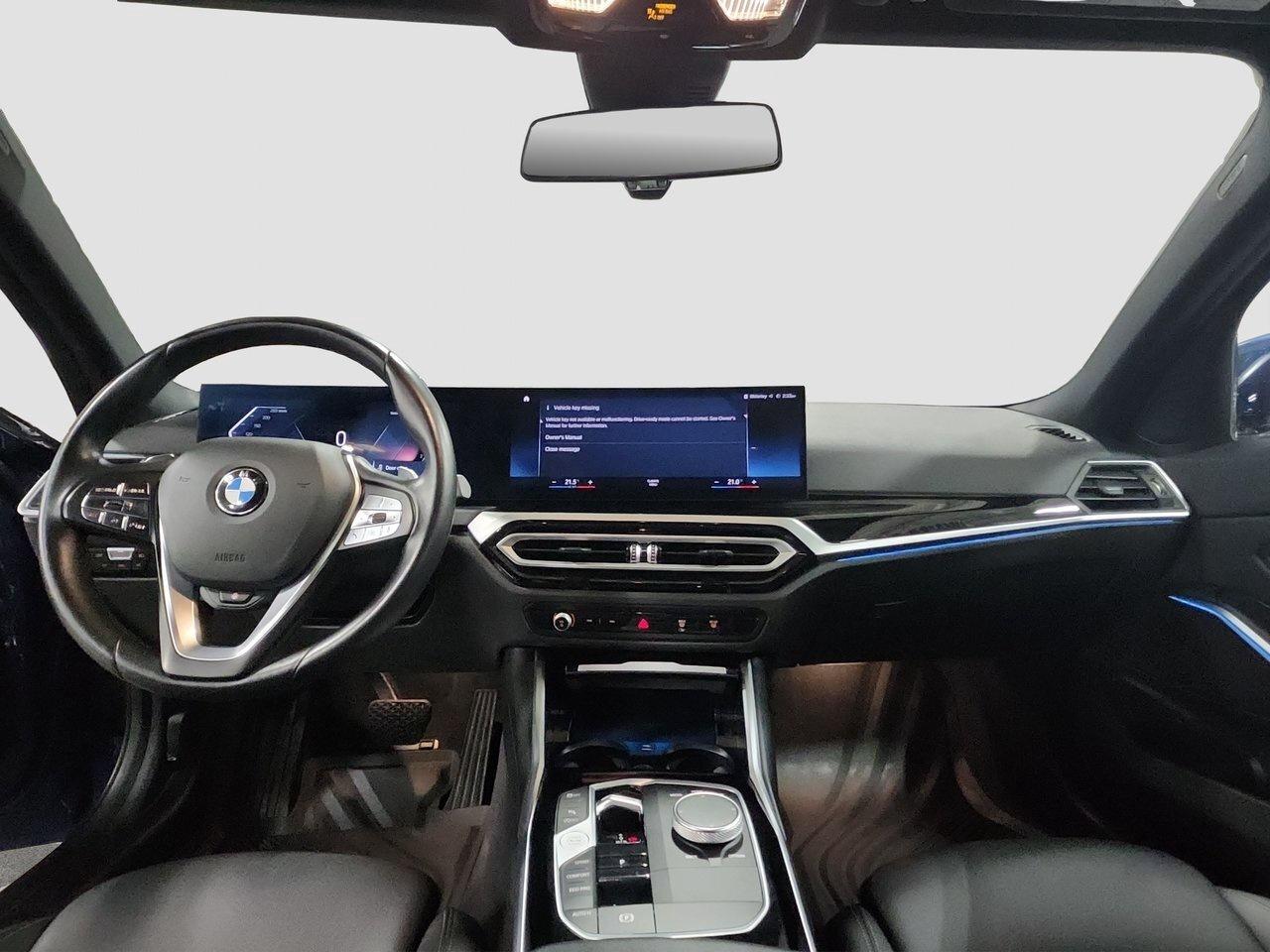2023 BMW 3 Series 330i xDrive Photo