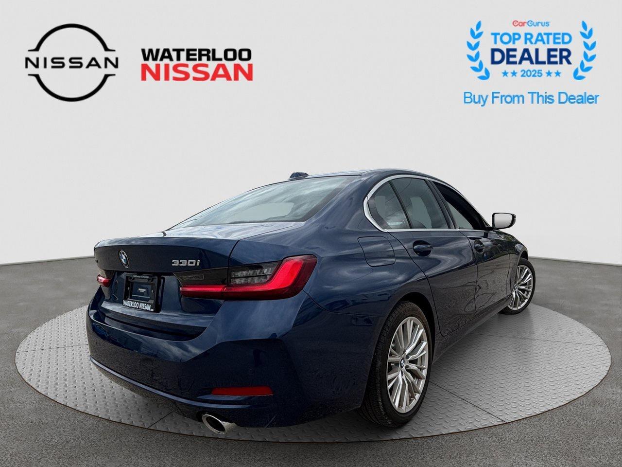 2023 BMW 3 Series 330i xDrive Photo