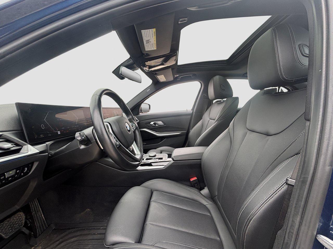 2023 BMW 3 Series 330i xDrive Photo