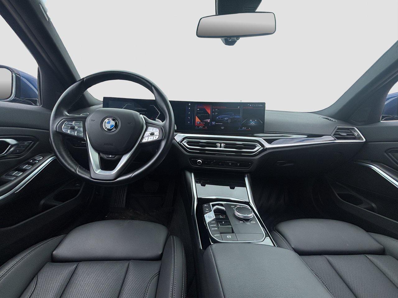 2023 BMW 3 Series 330i xDrive Photo