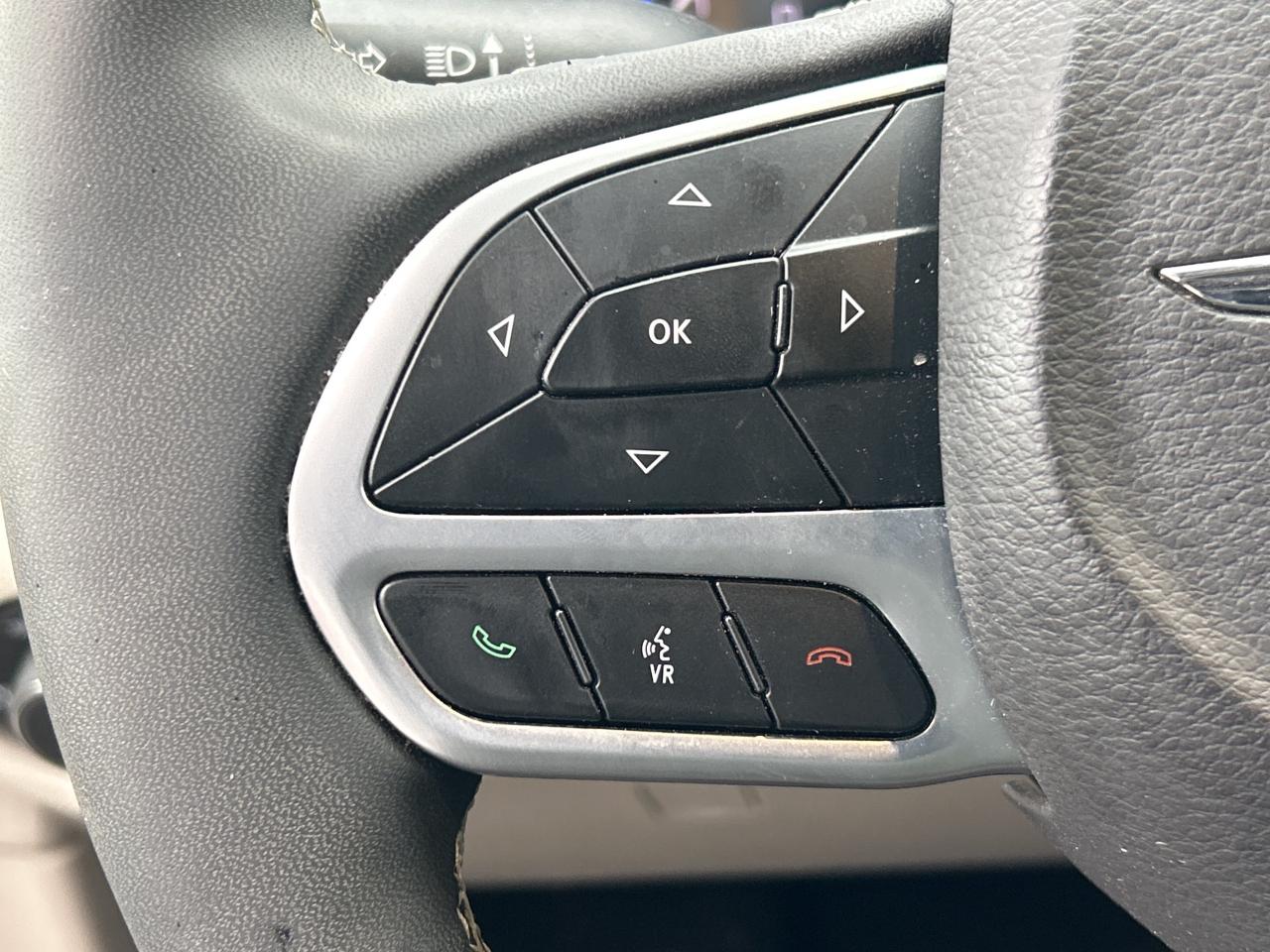 2024 Chrysler Grand Caravan SXT Photo