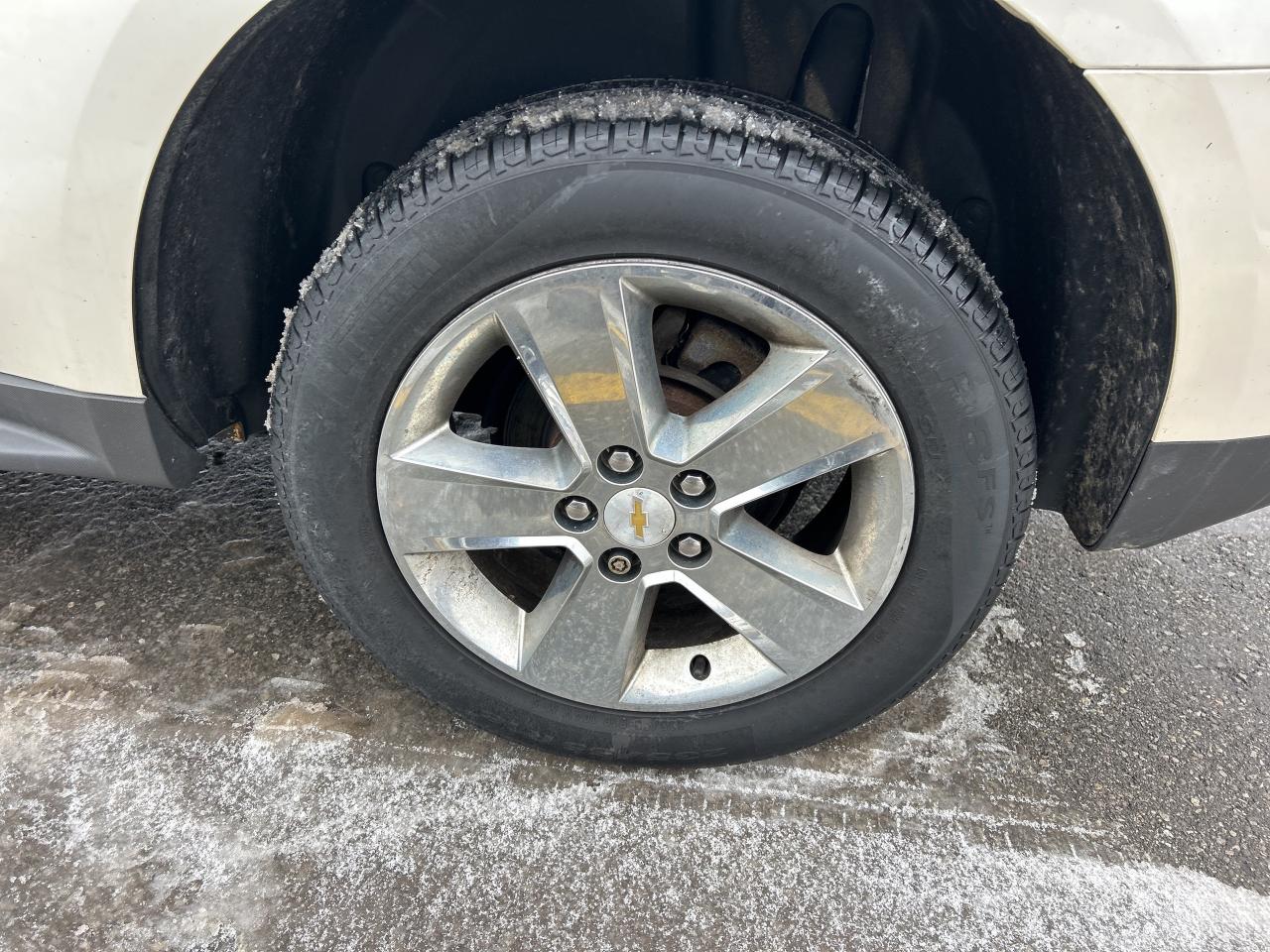 2015 Chevrolet Equinox LT  AS IS   UNCERTIFIED   Clean Carfax Photo