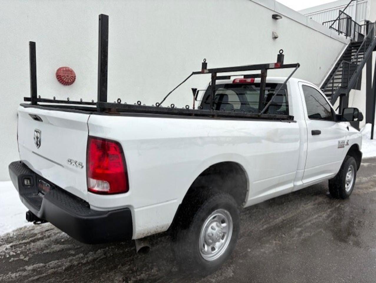 2017 RAM 2500 4WD **6.7L CUMMINS DIESEL-REGULAR CAB LONG BOXXX** Photo