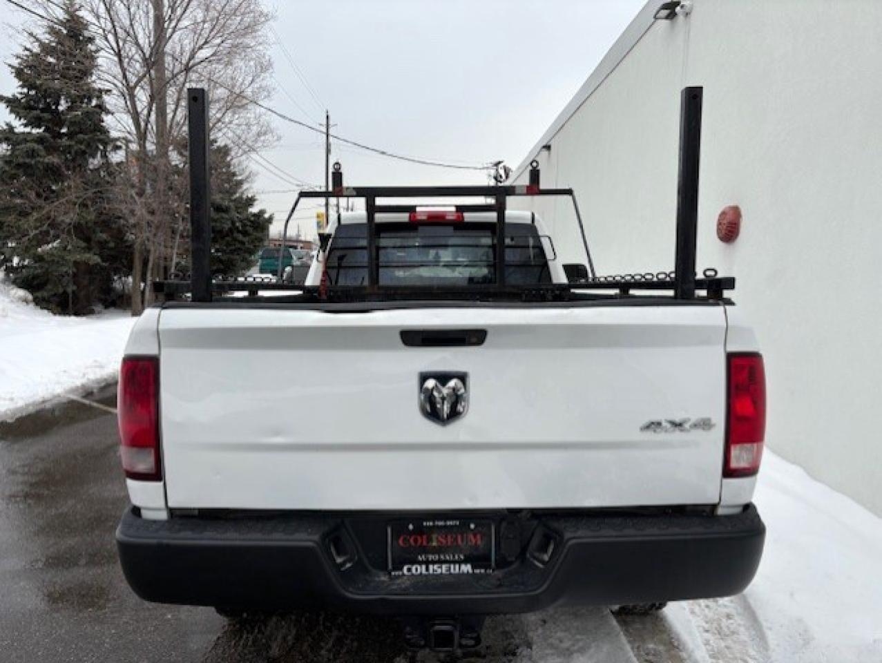 2017 RAM 2500 4WD **6.7L CUMMINS DIESEL-REGULAR CAB LONG BOXXX** Photo3