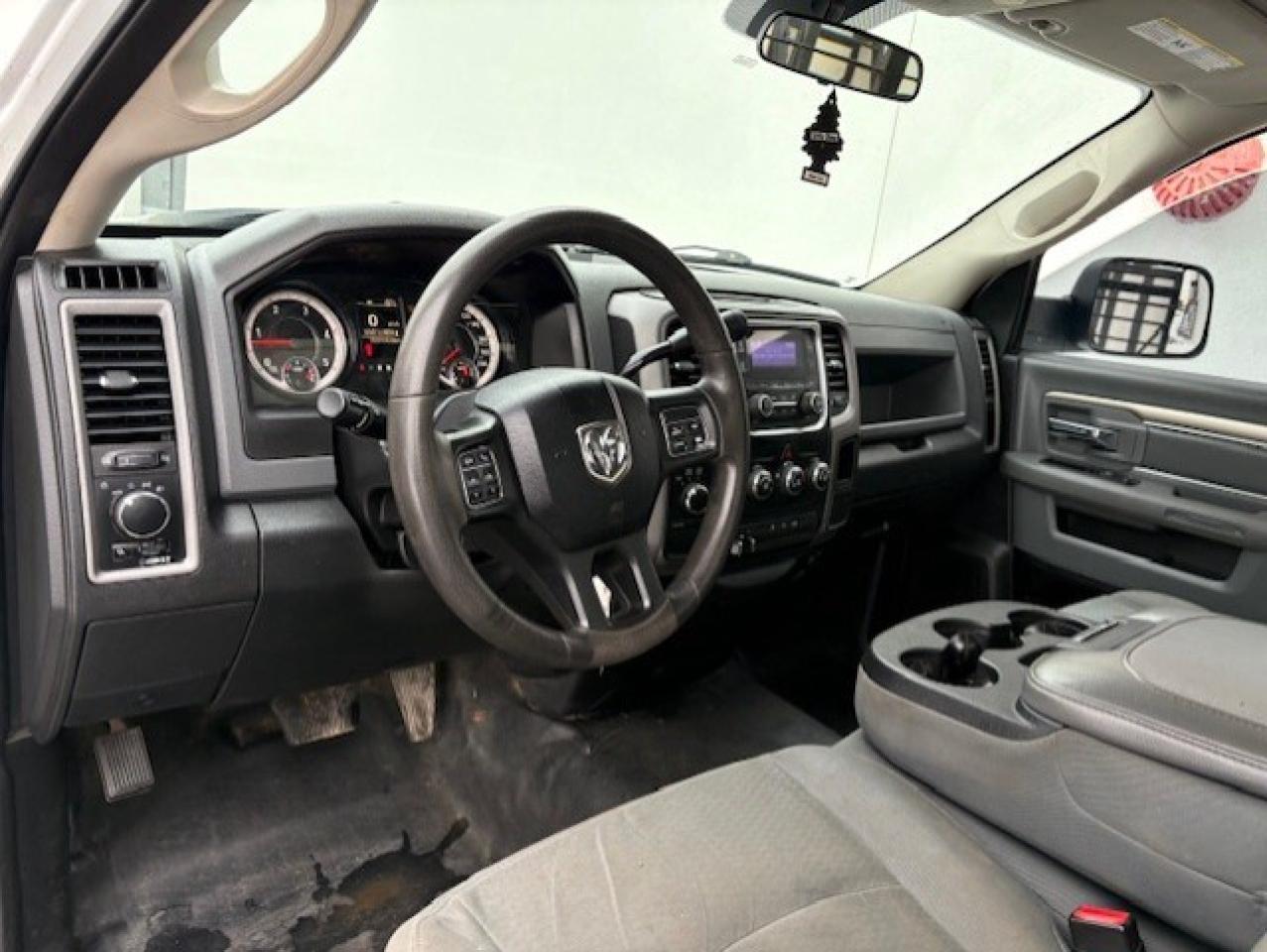 2017 RAM 2500 4WD **6.7L CUMMINS DIESEL-REGULAR CAB LONG BOXXX** Photo