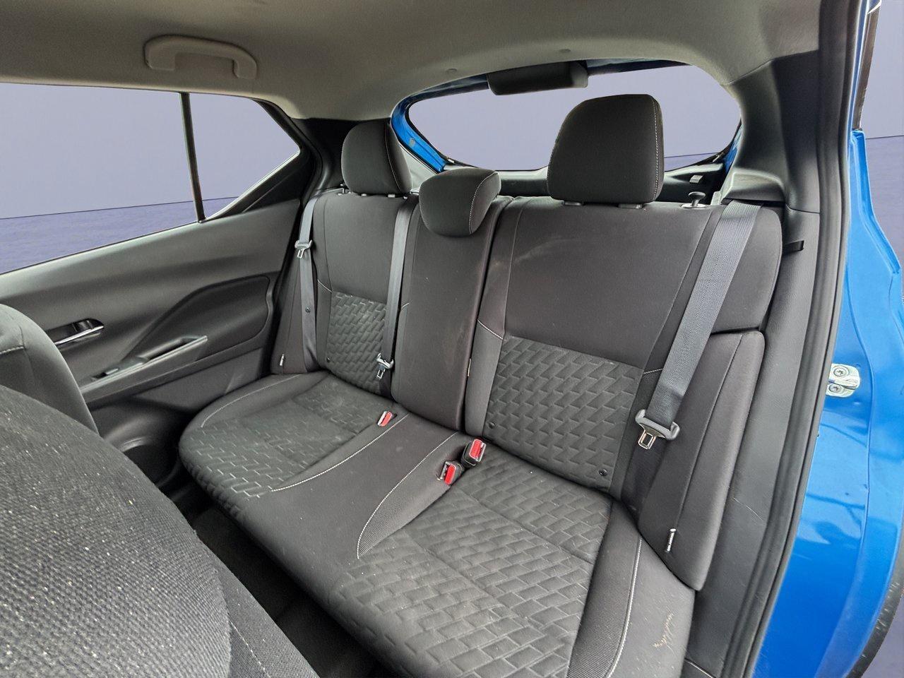 2022 Nissan Kicks SV FWD !!! NO ACCIDENTS !!! ONE OWNER !!! REMOTE S Photo