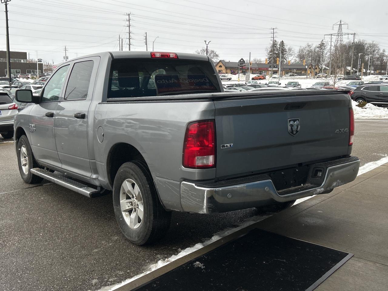2022 RAM 1500 Classic SLT Crew Cab 5'7 Box   Clean Carfax Photo2