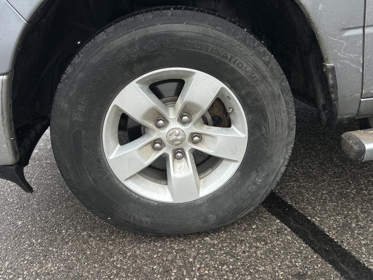 2022 RAM 1500 Classic SLT Crew Cab 5'7 Box   Clean Carfax Photo