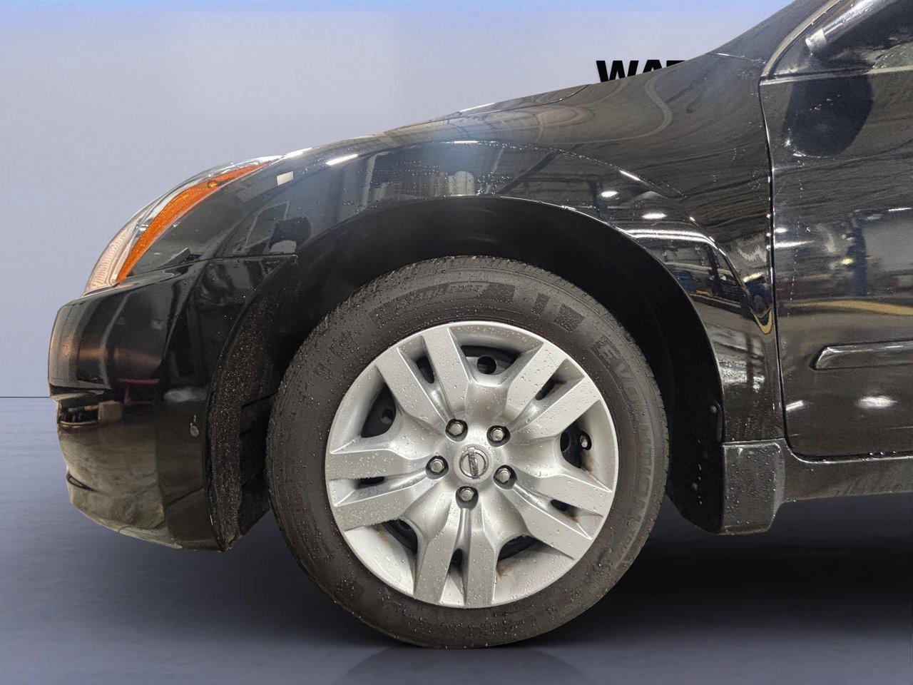 2011 Nissan Altima 2.5 S Photo