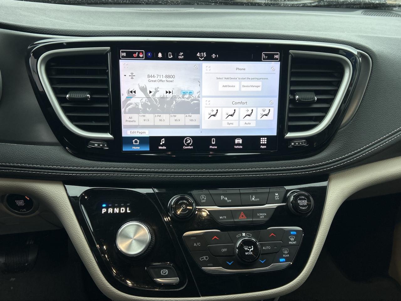 2023 Chrysler Pacifica Touring L   Leather   Nav   Automatic Doors   Stow Photo