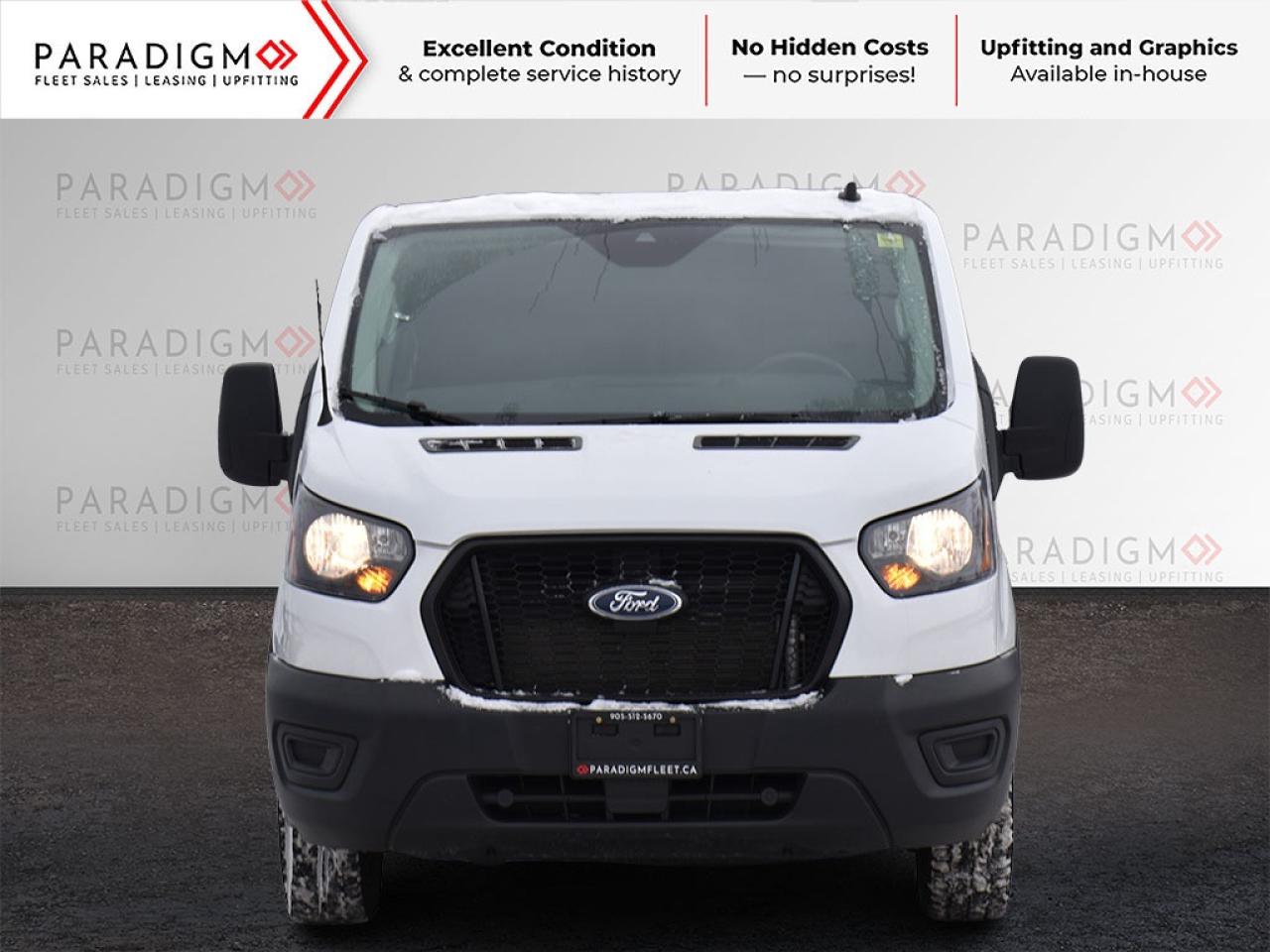 2024 Ford Transit Cargo Van T-250 130" Low Roof Low KM Photo3