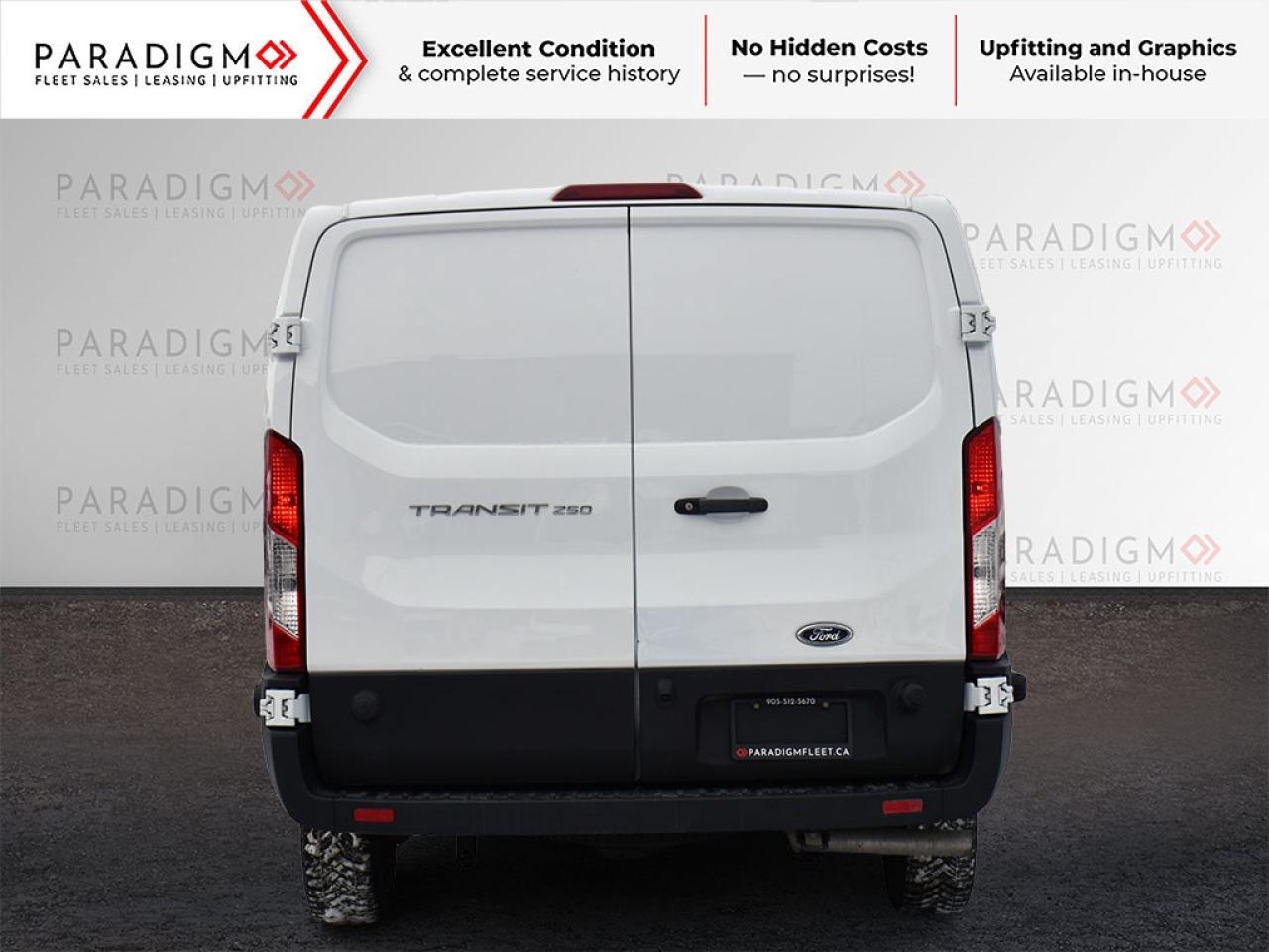 2024 Ford Transit Cargo Van T-250 130" Low Roof Low KM Photo