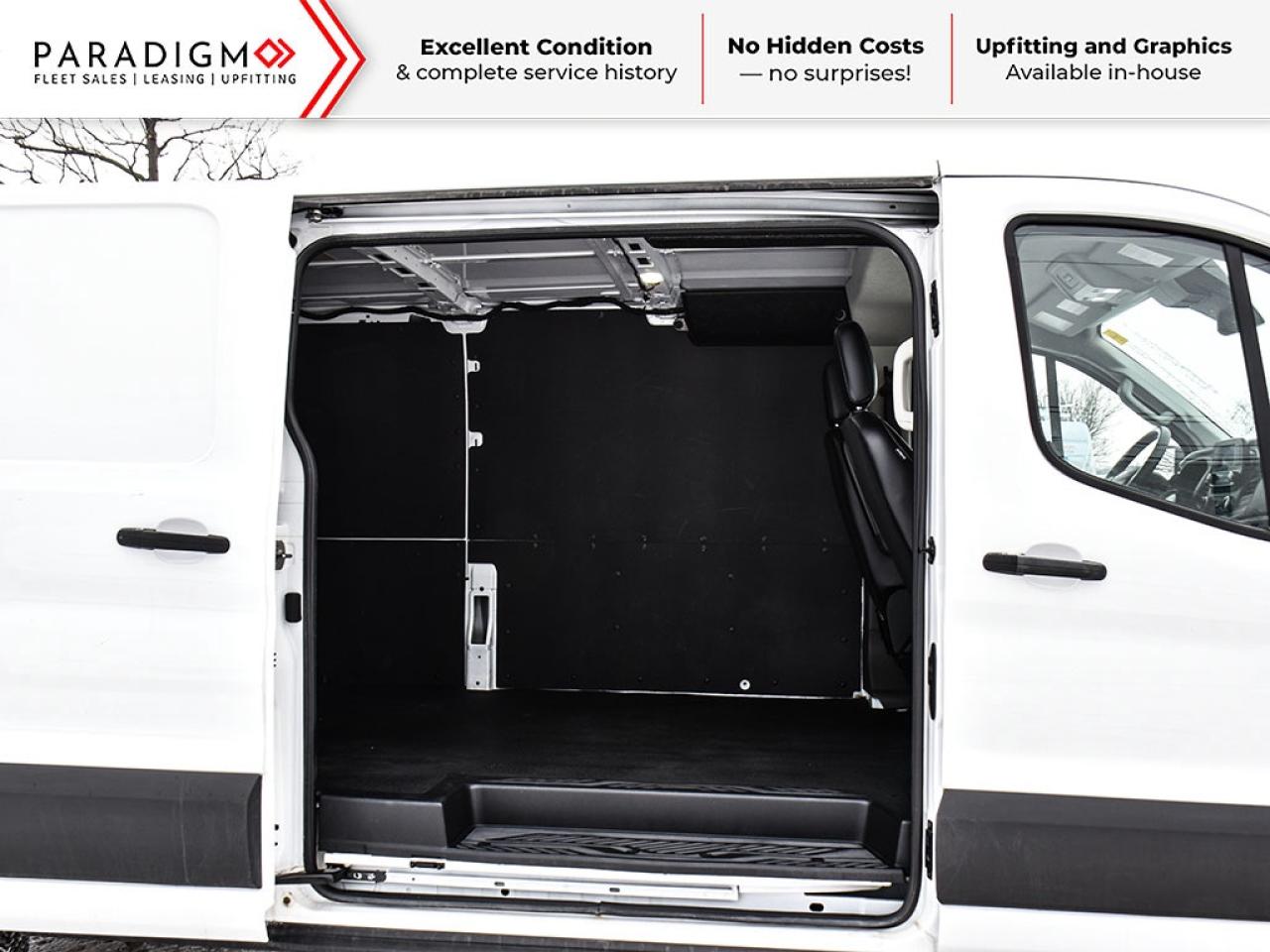 2024 Ford Transit Cargo Van T-250 130" Low Roof Low KM Photo