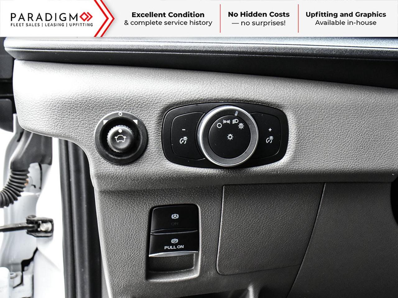 2024 Ford Transit Cargo Van T-250 130" Low Roof Low KM Photo