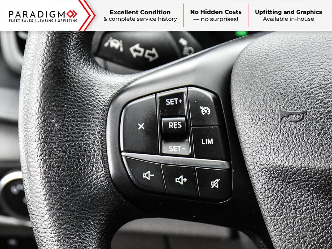 2024 Ford Transit Cargo Van T-250 130" Low Roof Low KM Photo