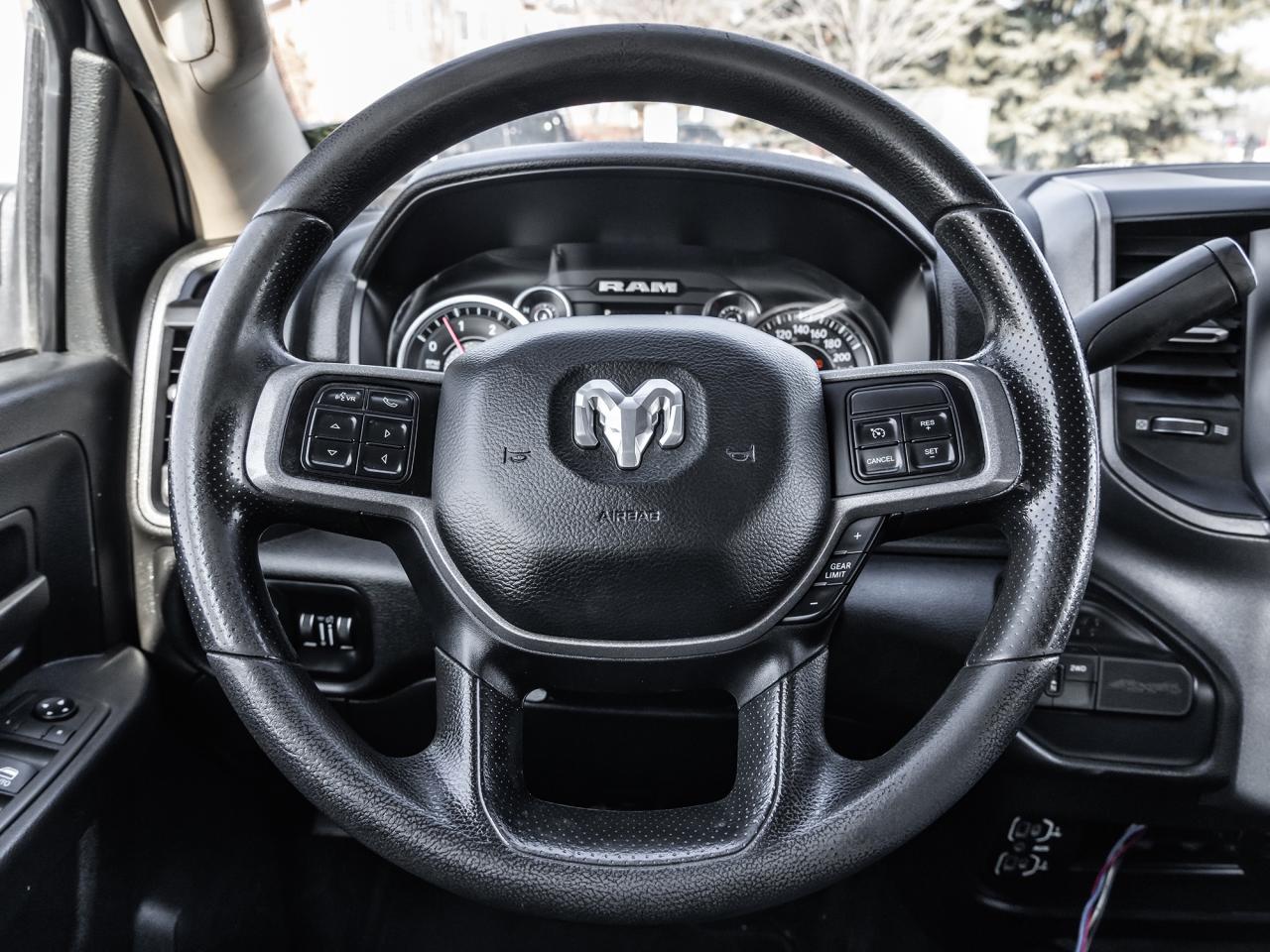 2020 RAM 2500 Tradesman 4x4 Crew Cab 8' Box Photo