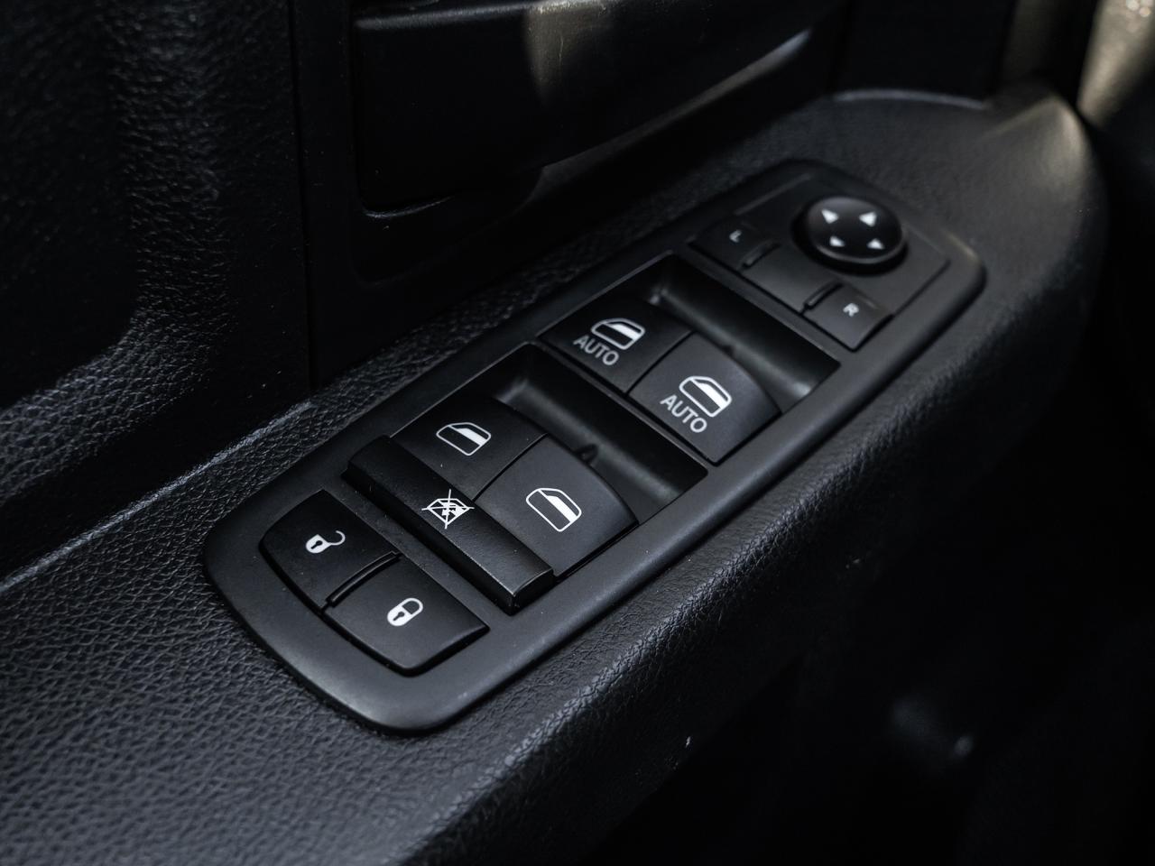 2020 RAM 2500 Tradesman 4x4 Crew Cab 8' Box Photo