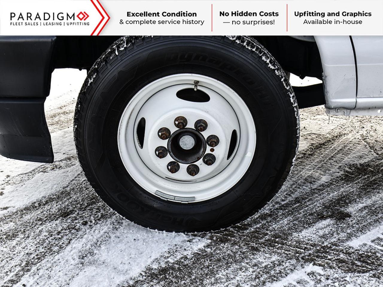 2025 Ford E-450 E450 CUBE VAN Photo