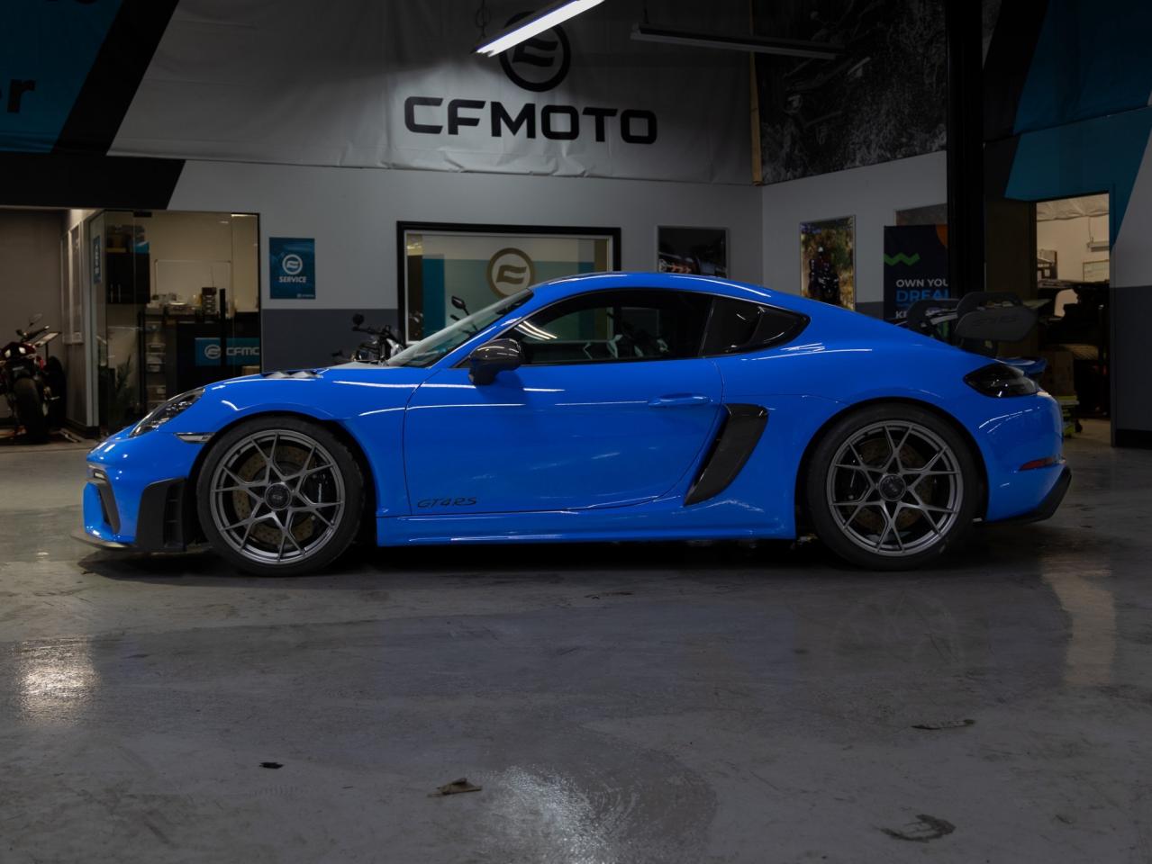 2023 Porsche 718 Cayman GT4 RS   FULLY OPTIONED   FULL PPF   NO ACCIDENTS Photo