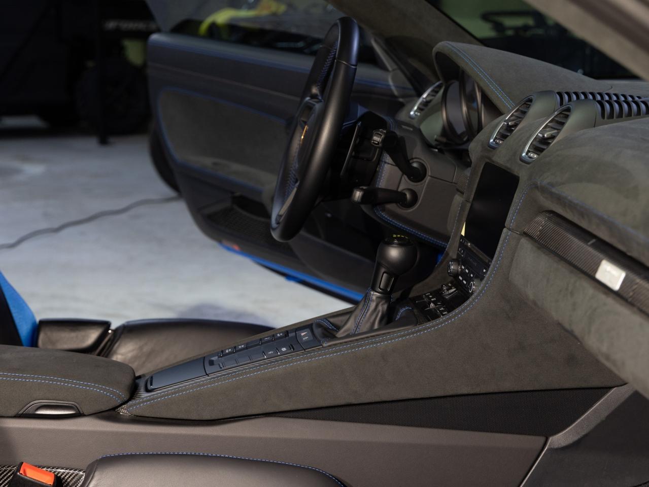 2023 Porsche 718 Cayman GT4 RS   FULLY OPTIONED   FULL PPF   NO ACCIDENTS Photo