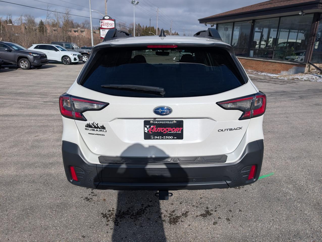 2022 Subaru Outback Touring 4dr All-Wheel Drive Photo3