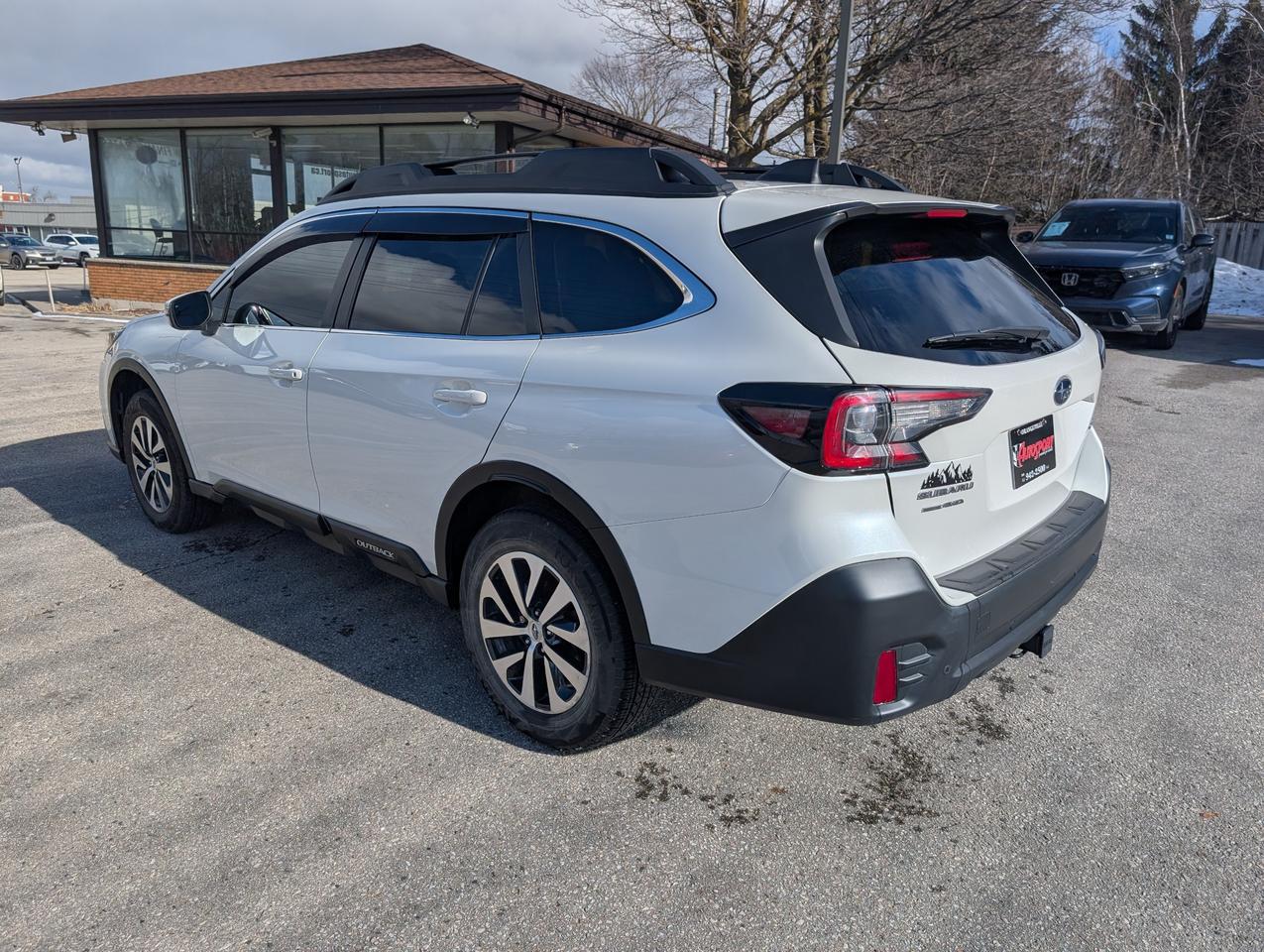 2022 Subaru Outback Touring 4dr All-Wheel Drive Photo