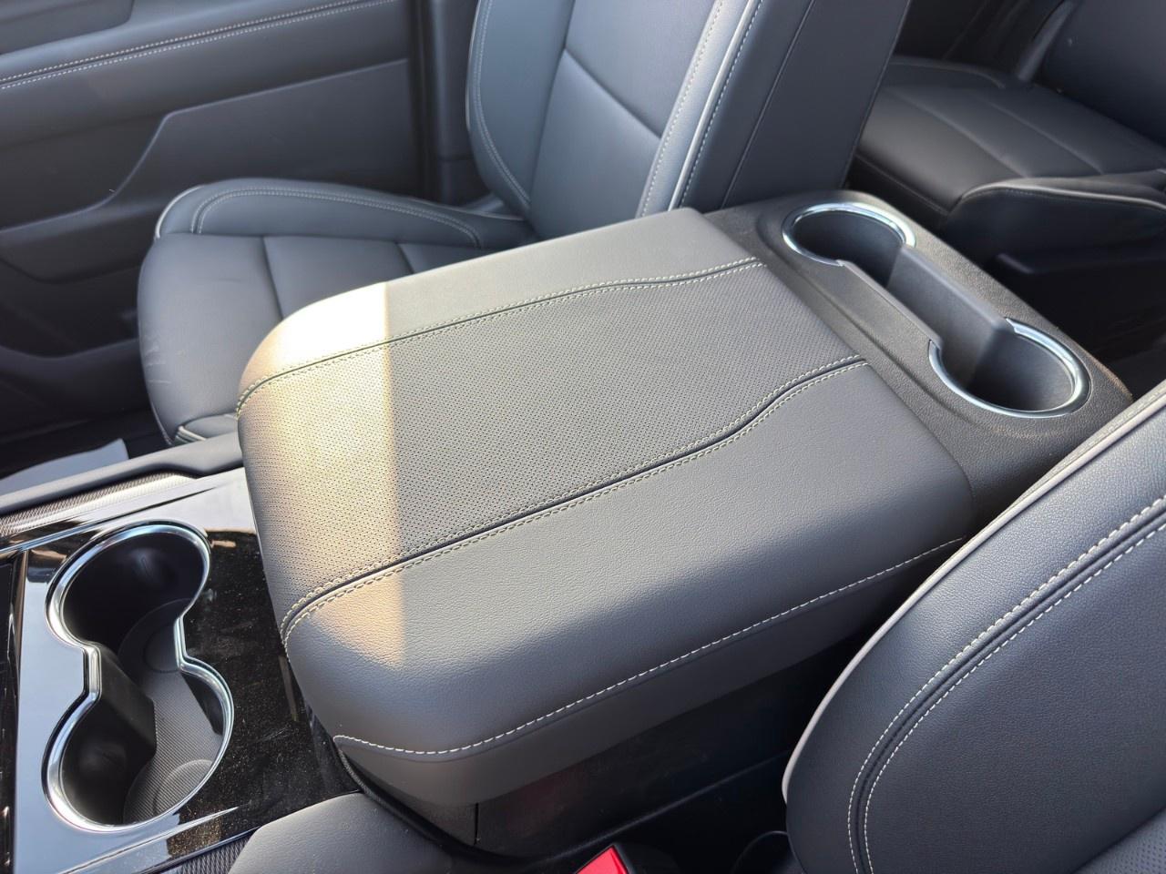 2026 GMC Yukon 4WD 4dr Elevation Photo