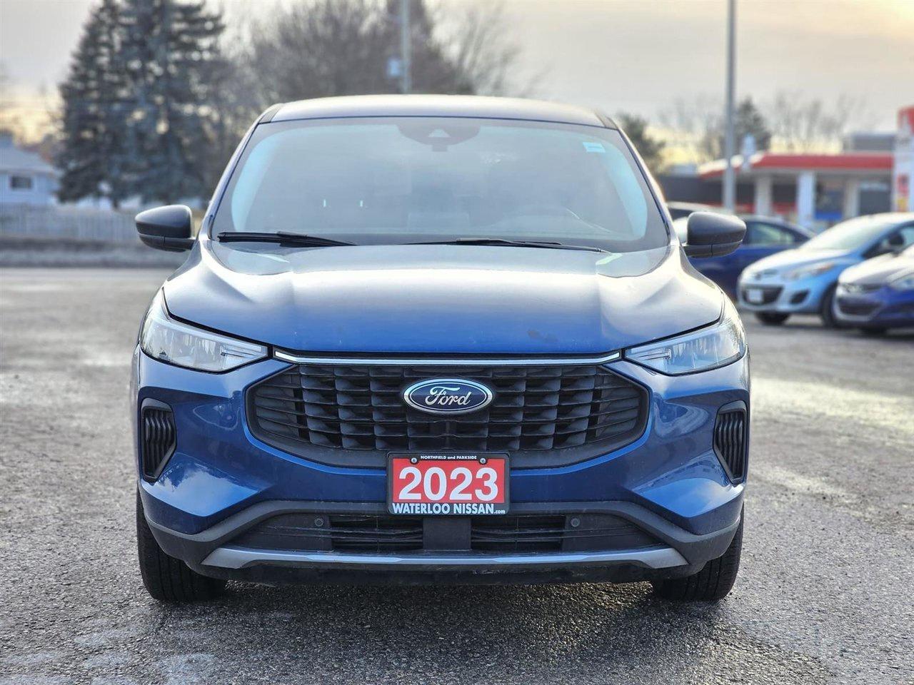 2023 Ford Escape Active Photo2
