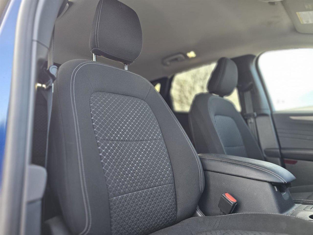 2023 Ford Escape Active Photo