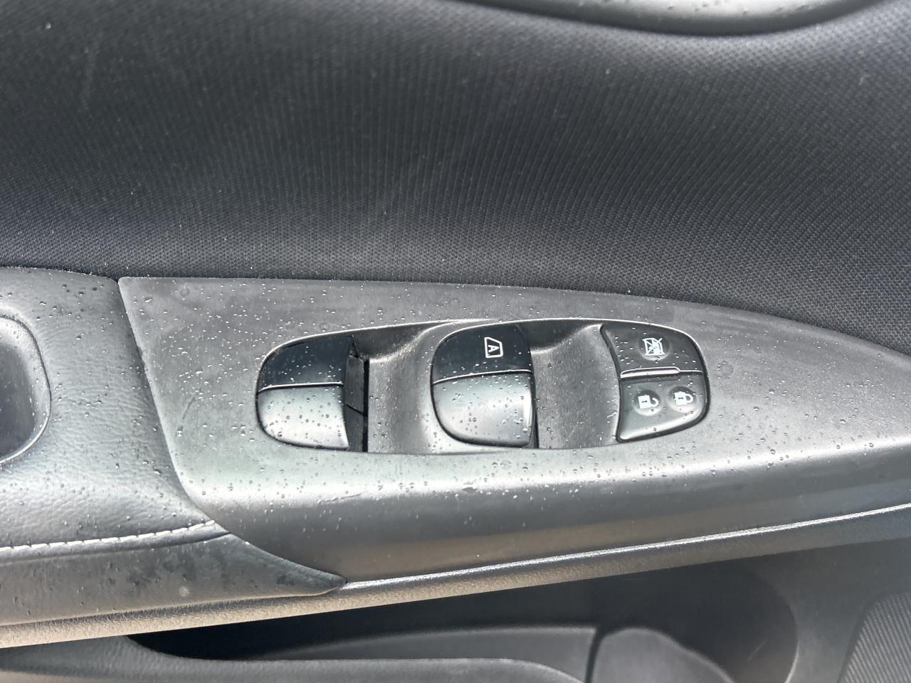 2017 Nissan Sentra S   Clean Carfax Photo