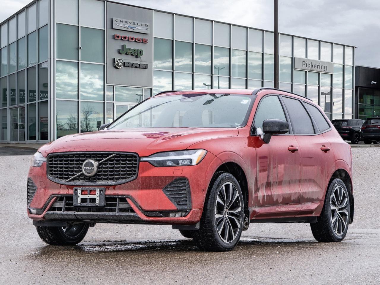 2024 Volvo XC60 B5 AWD Plus Dark Theme Photo0