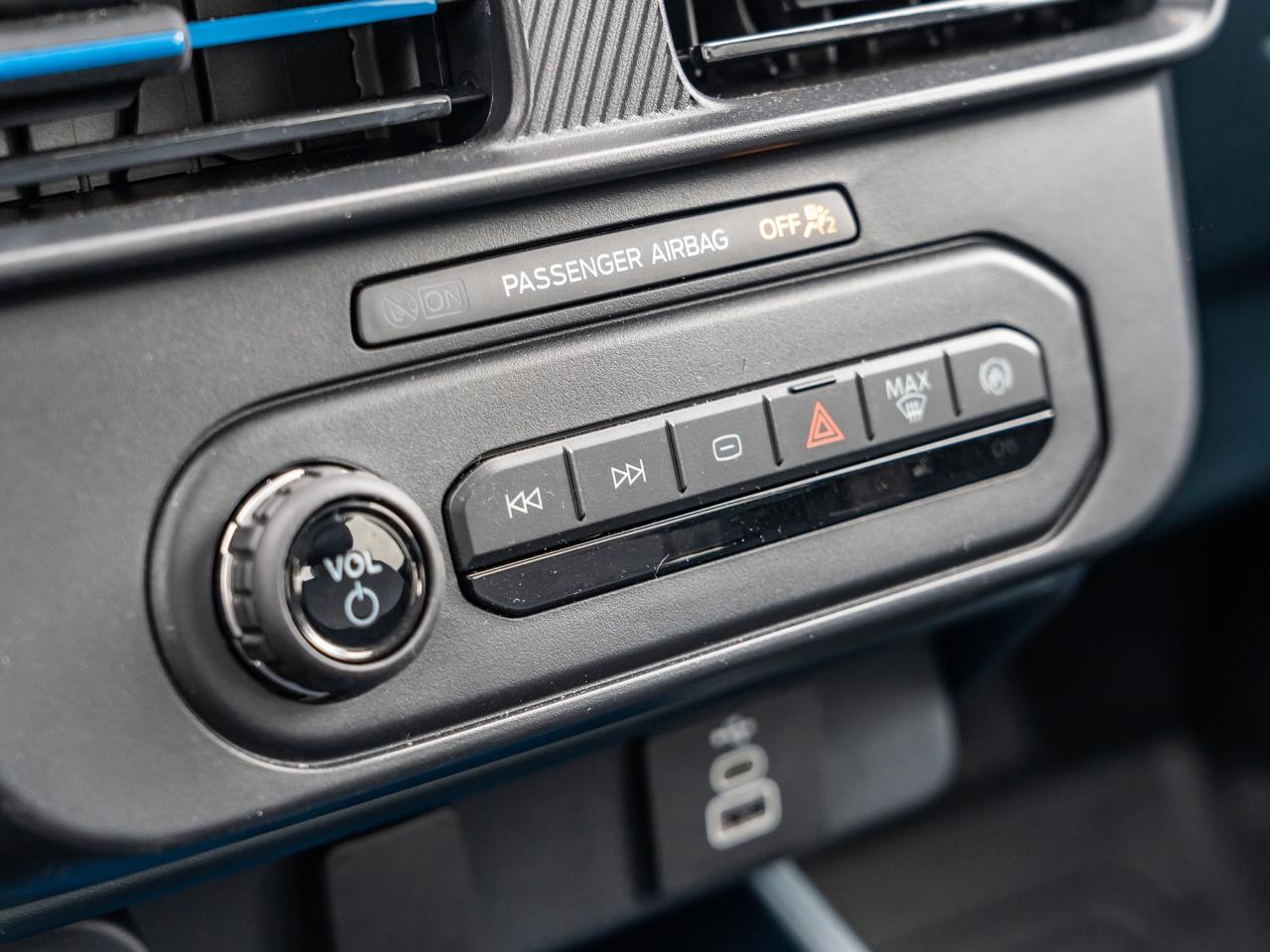 2025 Ford Maverick XLT AWD SuperCrew Photo