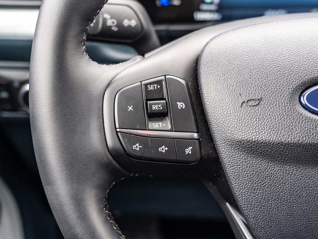 2025 Ford Maverick XLT AWD SuperCrew Photo