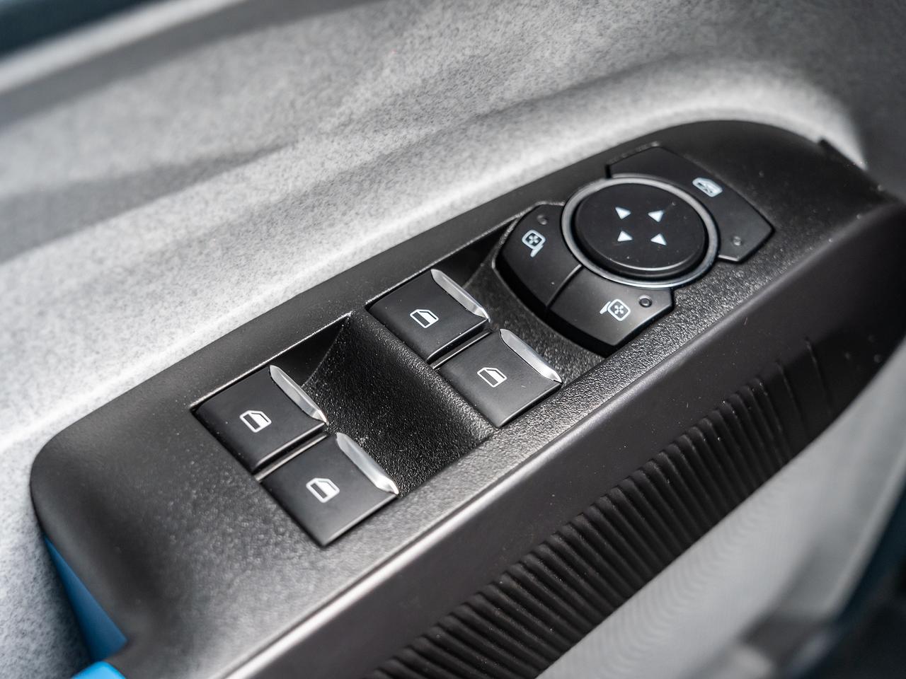2025 Ford Maverick XLT AWD SuperCrew Photo