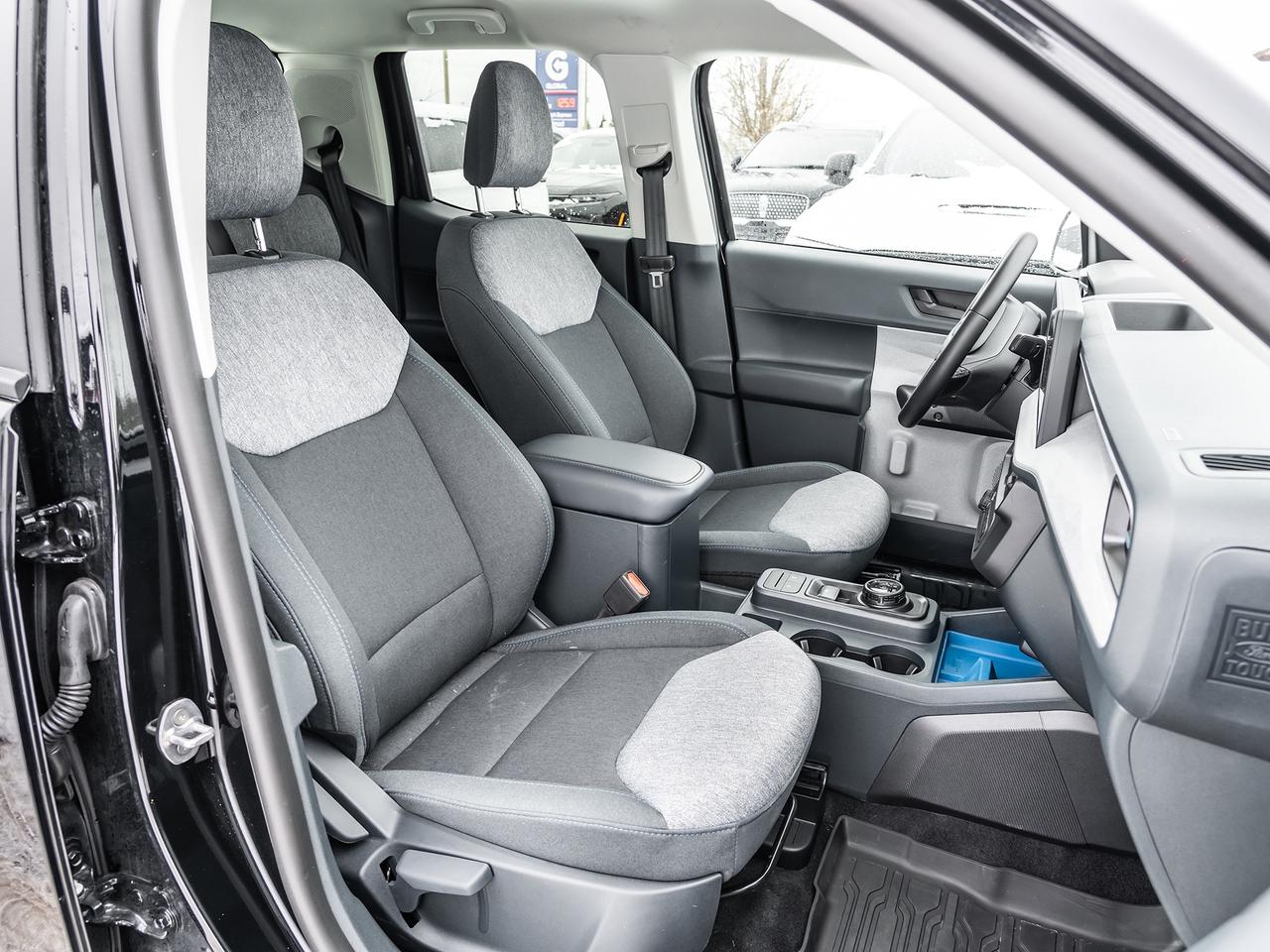 2025 Ford Maverick XLT AWD SuperCrew Photo