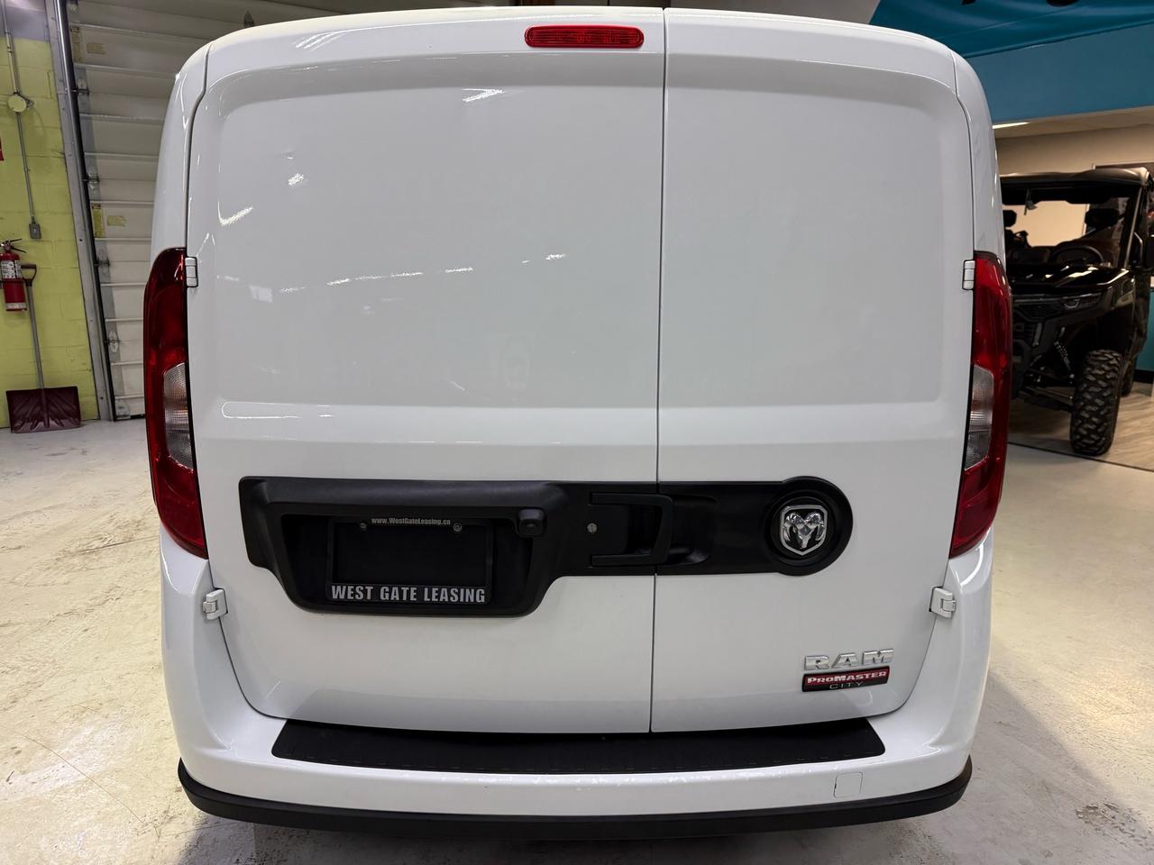 2021 RAM ProMaster City SLT   CAMERA   SHELVING   DIVIDER Photo