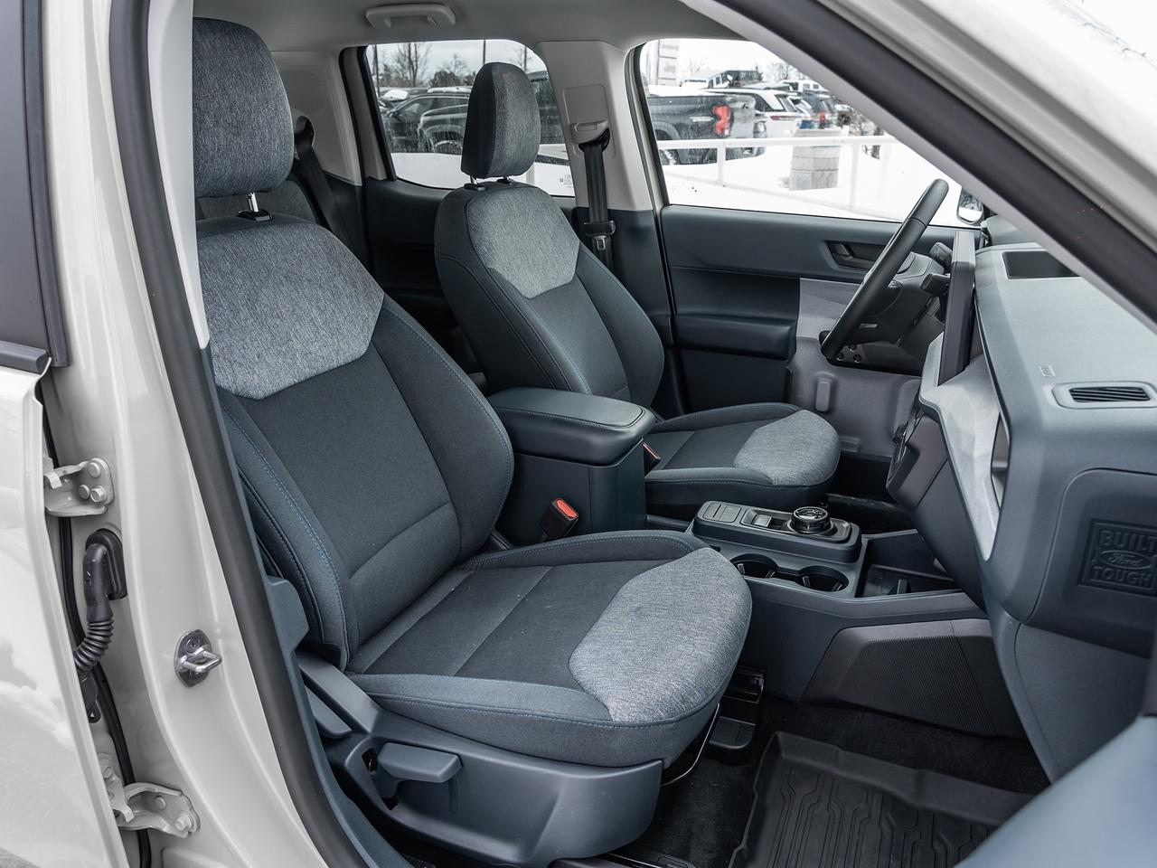 2025 Ford Maverick XLT AWD SuperCrew Photo