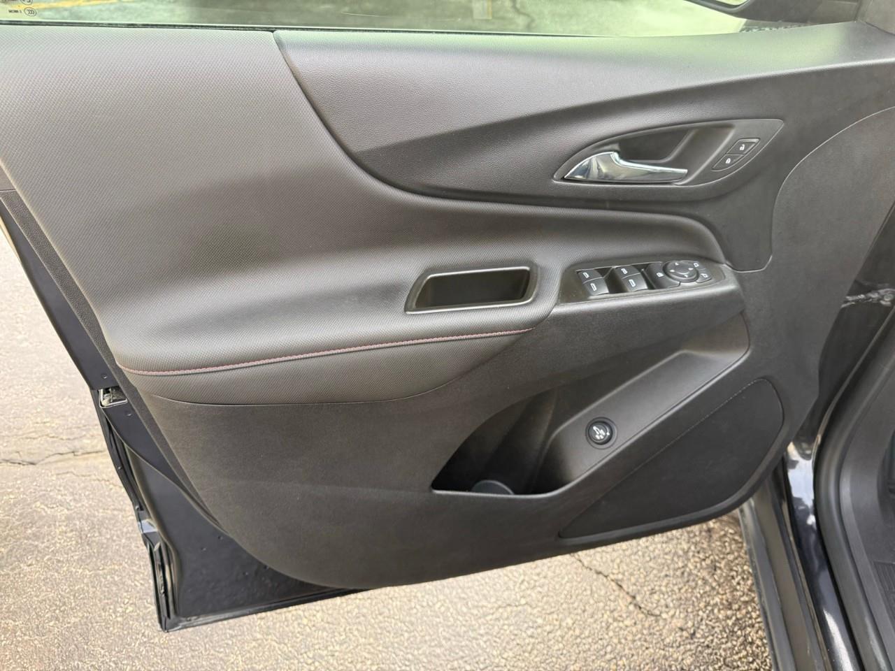 2024 Chevrolet Equinox RS 4dr All-Wheel Drive Photo