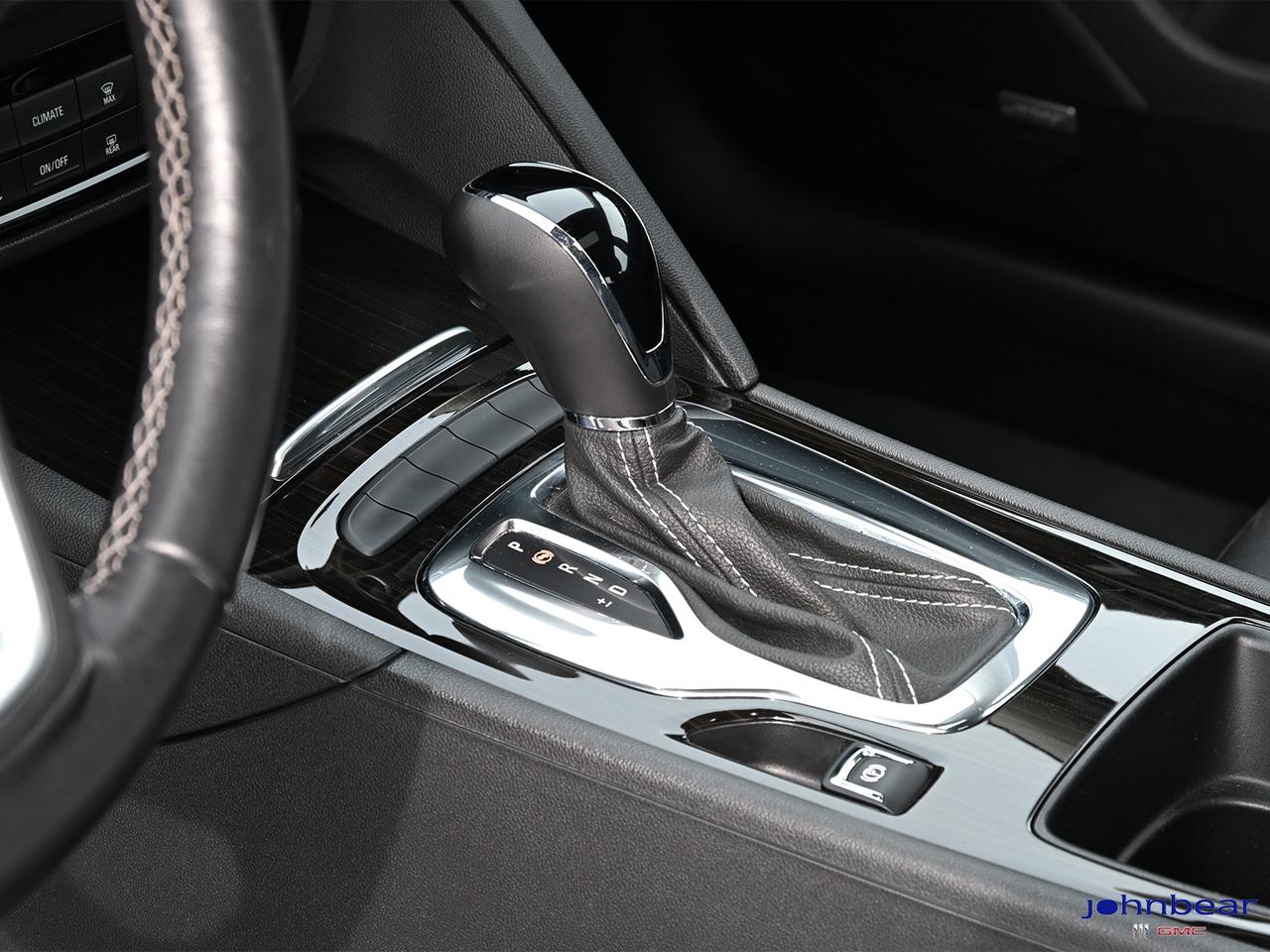 2020 Buick Regal AWD ~Nav ~Heated Leather ~Sunroof ~Bluetooth ~BOSE Photo