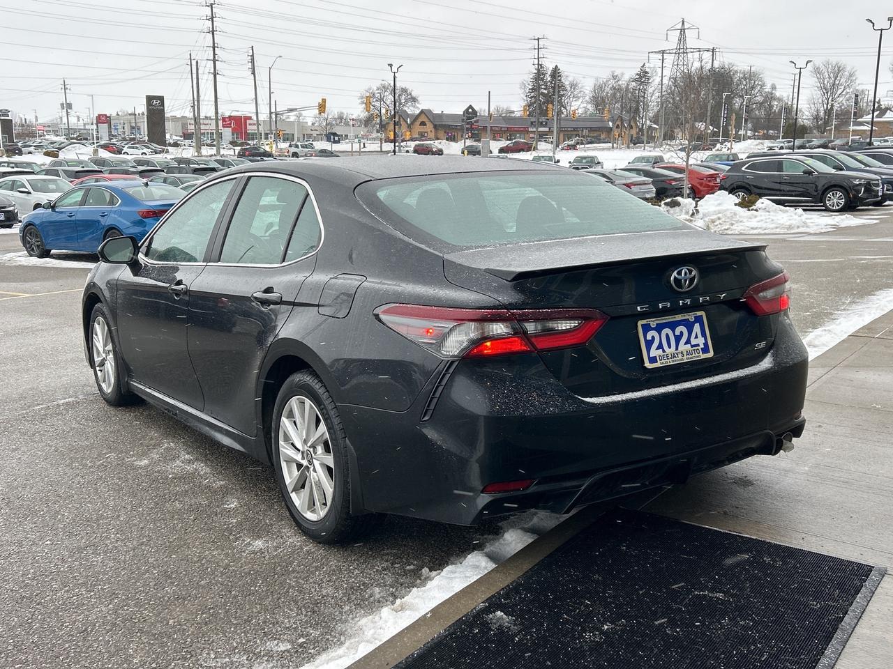 2024 Toyota Camry SE   Factory Warranty   Clean Carfax Photo