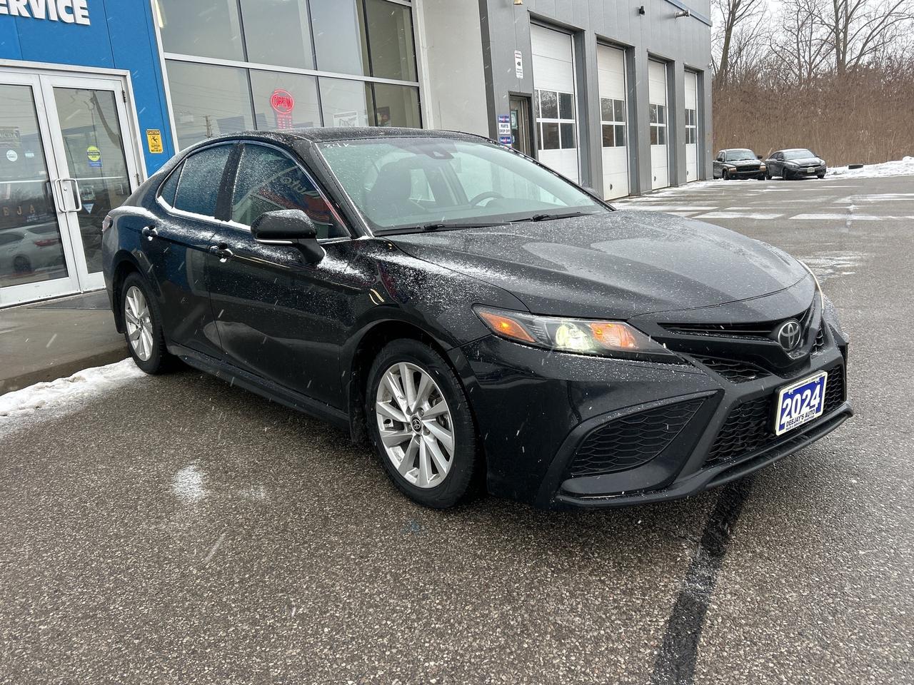 2024 Toyota Camry SE   Factory Warranty   Clean Carfax Photo