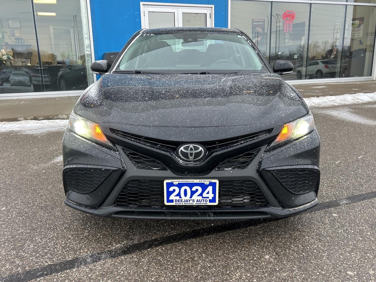 2024 Toyota Camry SE   Factory Warranty   Clean Carfax Photo